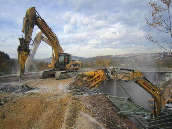 Atlas Copco hydraulic equipment performed reliably during a 30 hour project to remove an old road bridge in southern Germany removing an old road bridge