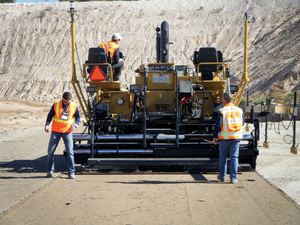 The Trimble dimensions event in Las Vegas provided an oppurtunity for demonstrations and training with the firms latest 3D PCS900 paving package Milling and Paving repair operations