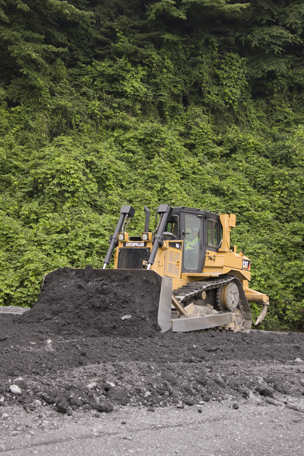 The Caterpillar D6R dozer is aimed at customers in developing nations wanting high performance, productivity, durability and reliability Caterpillar D6R dozer