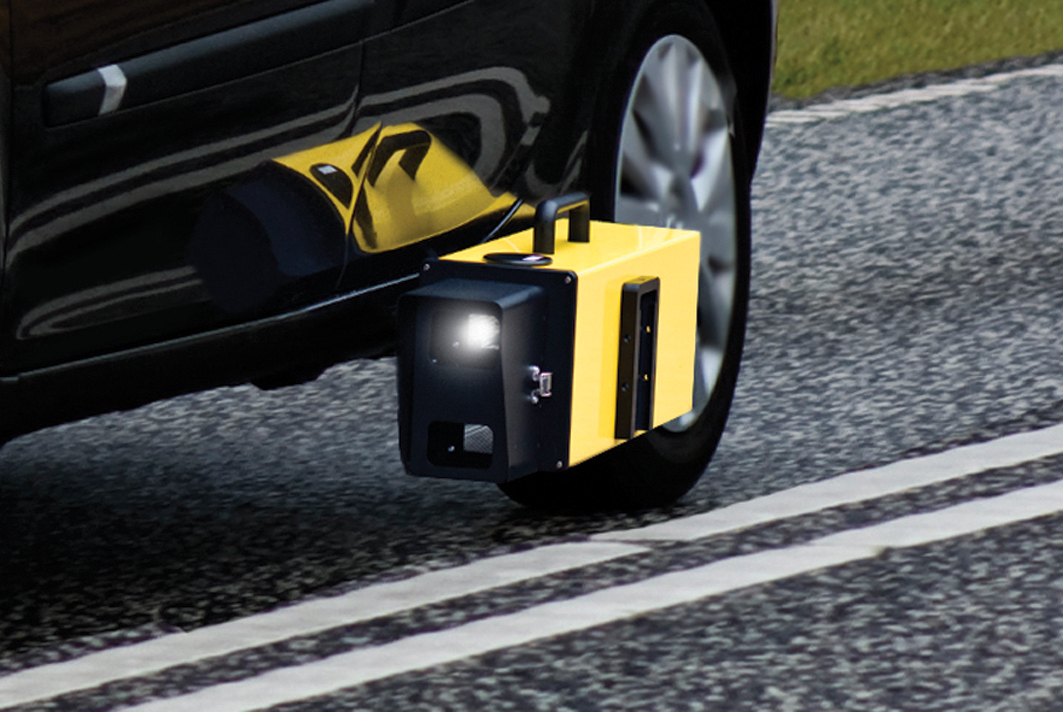 DELTA's new LTL-M mobile retroreflectometer measures all types of road markings Delta's LTL-M retroreflectometer