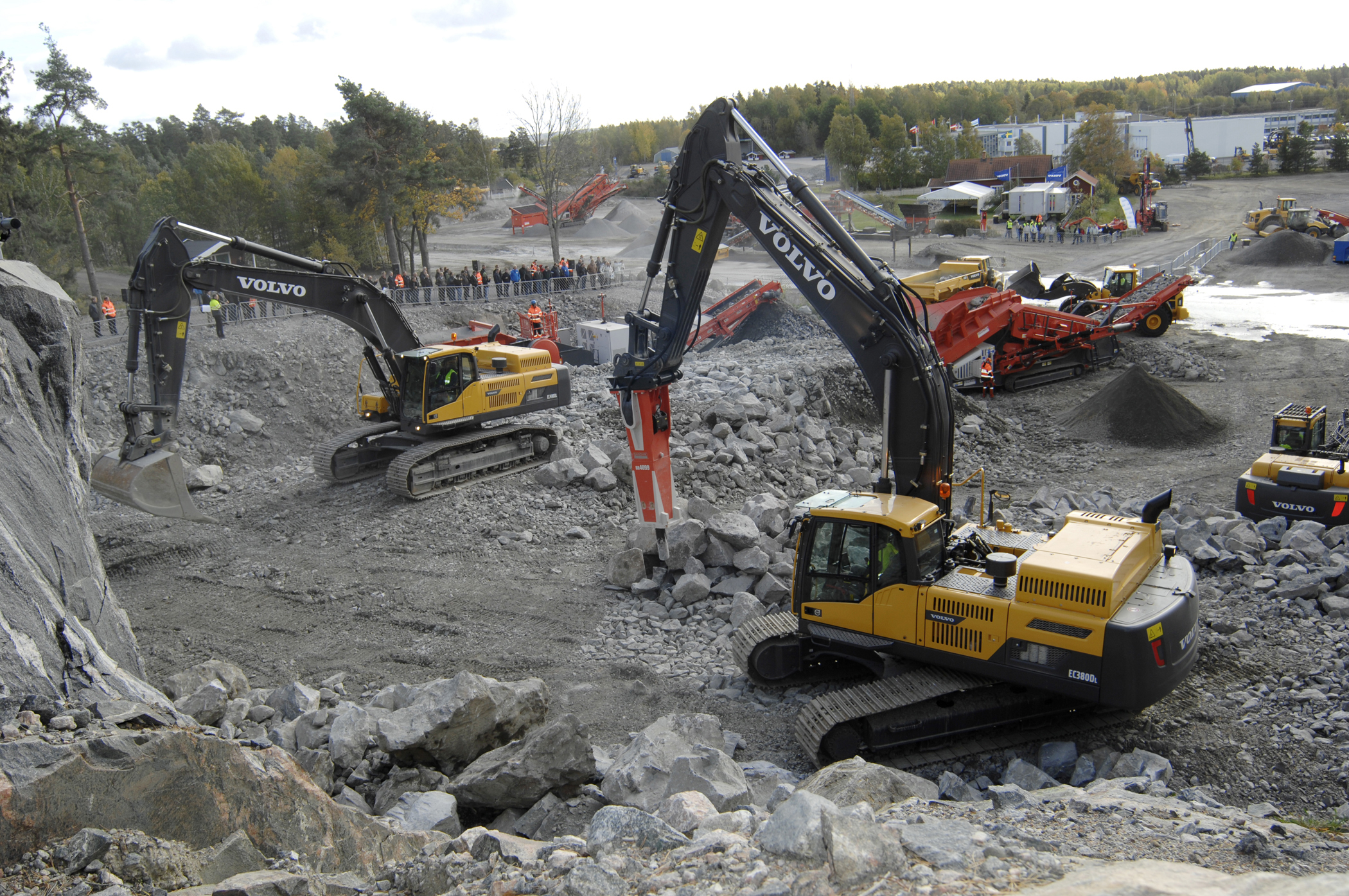 Volvo CE and Sandvik Mining and Construction held a series of joint customer equipment demonstartions at Volvo CE's facility in Eskilstuna, Sweden Volvo CE's Facility in Sweden