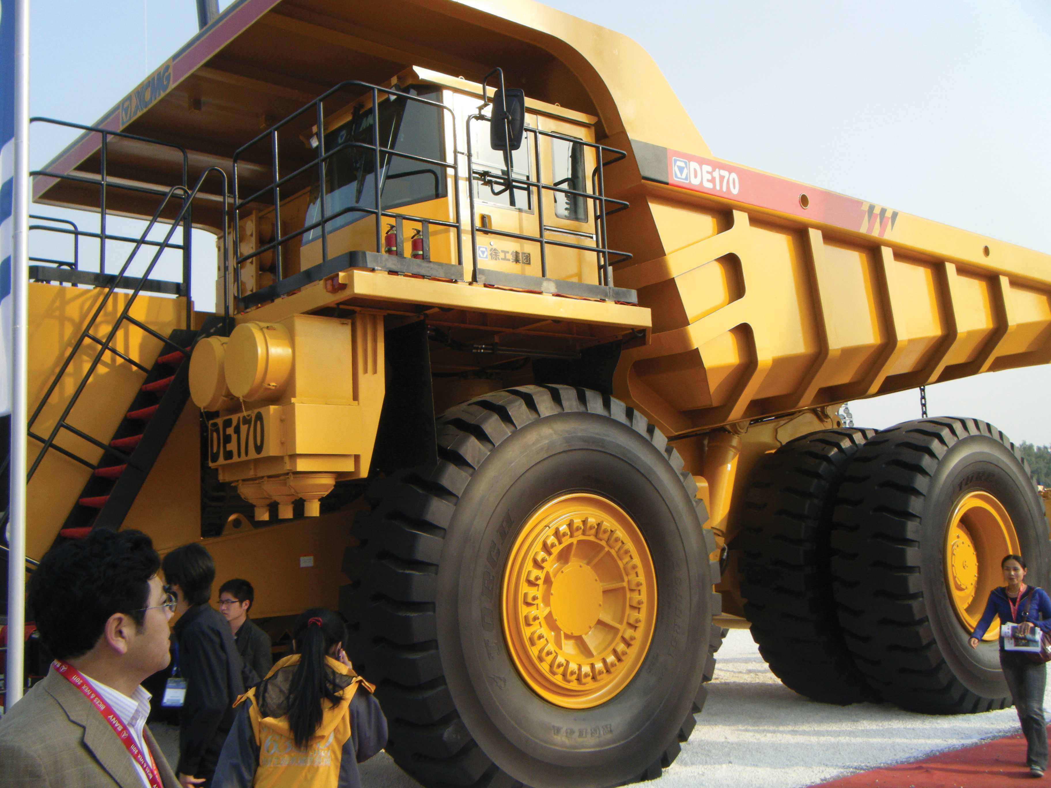 XCMG offers dump trucks ranging from small machines for earthmoving up to the large DE170 unit for use in extraction operations XCMG ADT