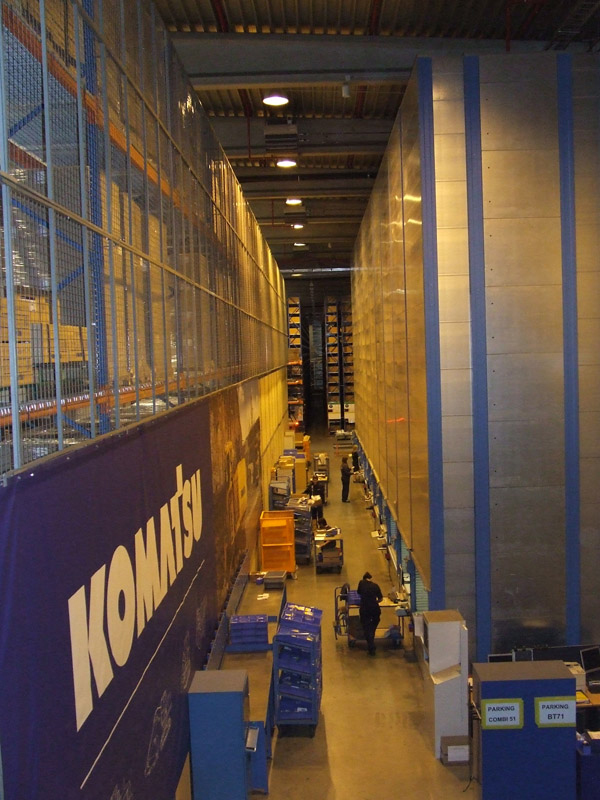 The automated Kardex system holds up to 200,000 smaller items Komatsu Europe's warehouse