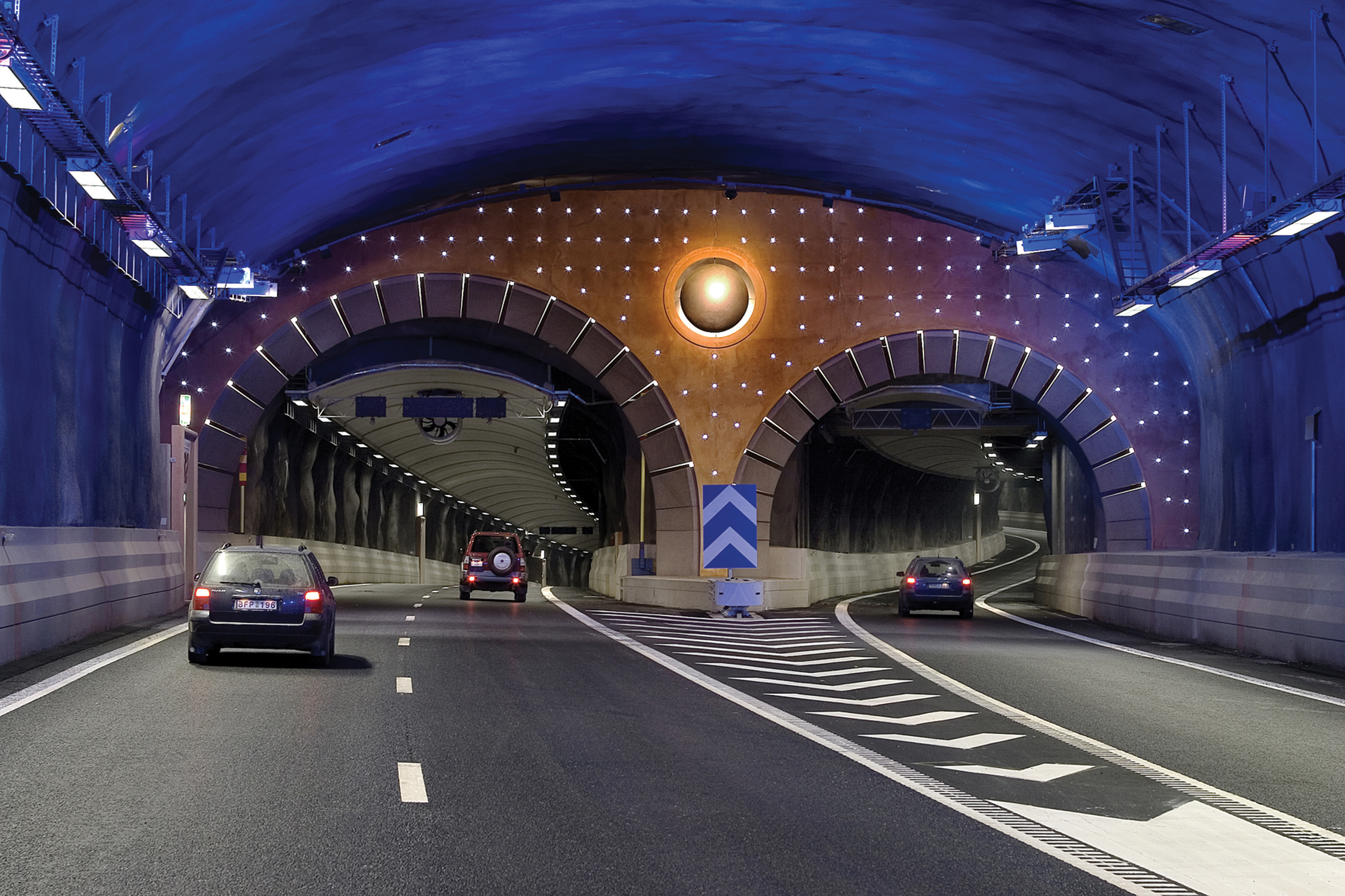 New incident detection technology from Traficon will maximise safety for users of tunnel links in Sweden WH Apr12 P45 1