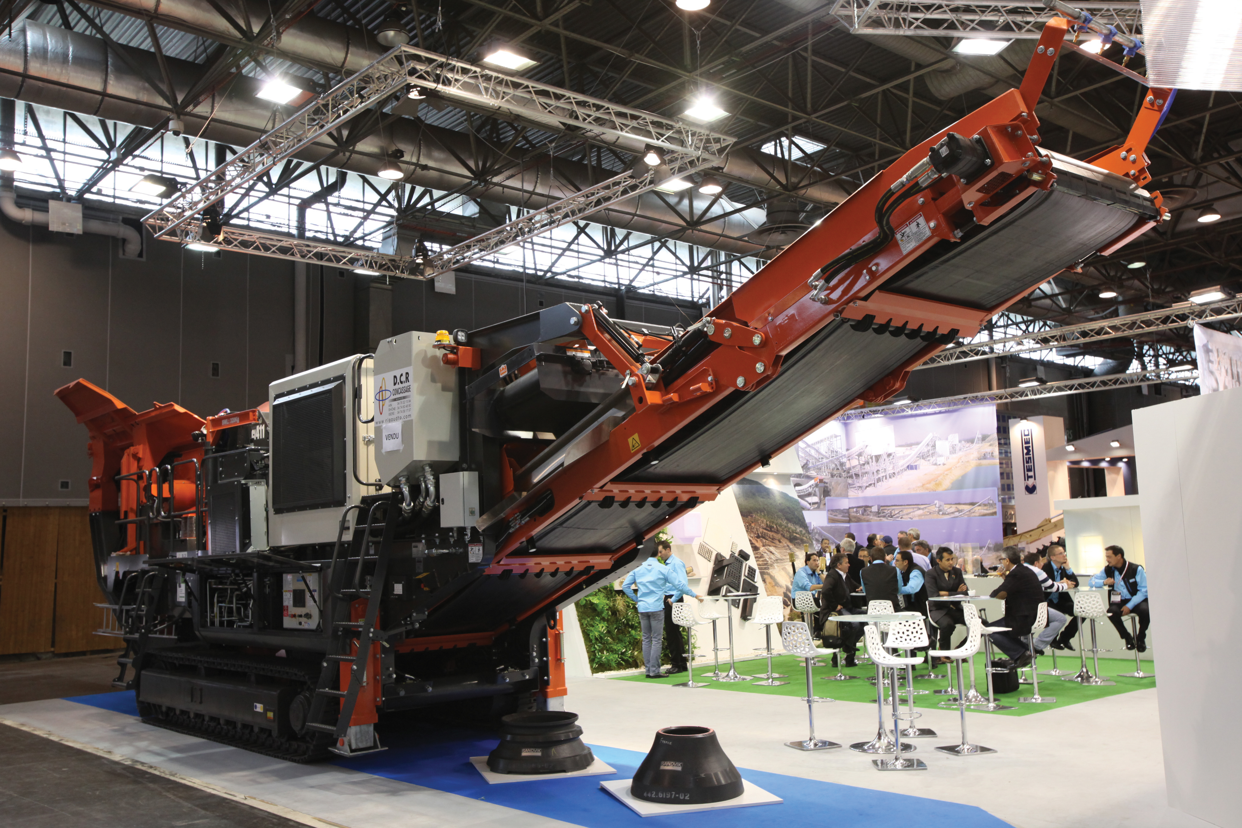 Sandvik’s versatile QI 240 can be used in both primary and secondary impact crushing duties Sandvik’s versatile QI 240