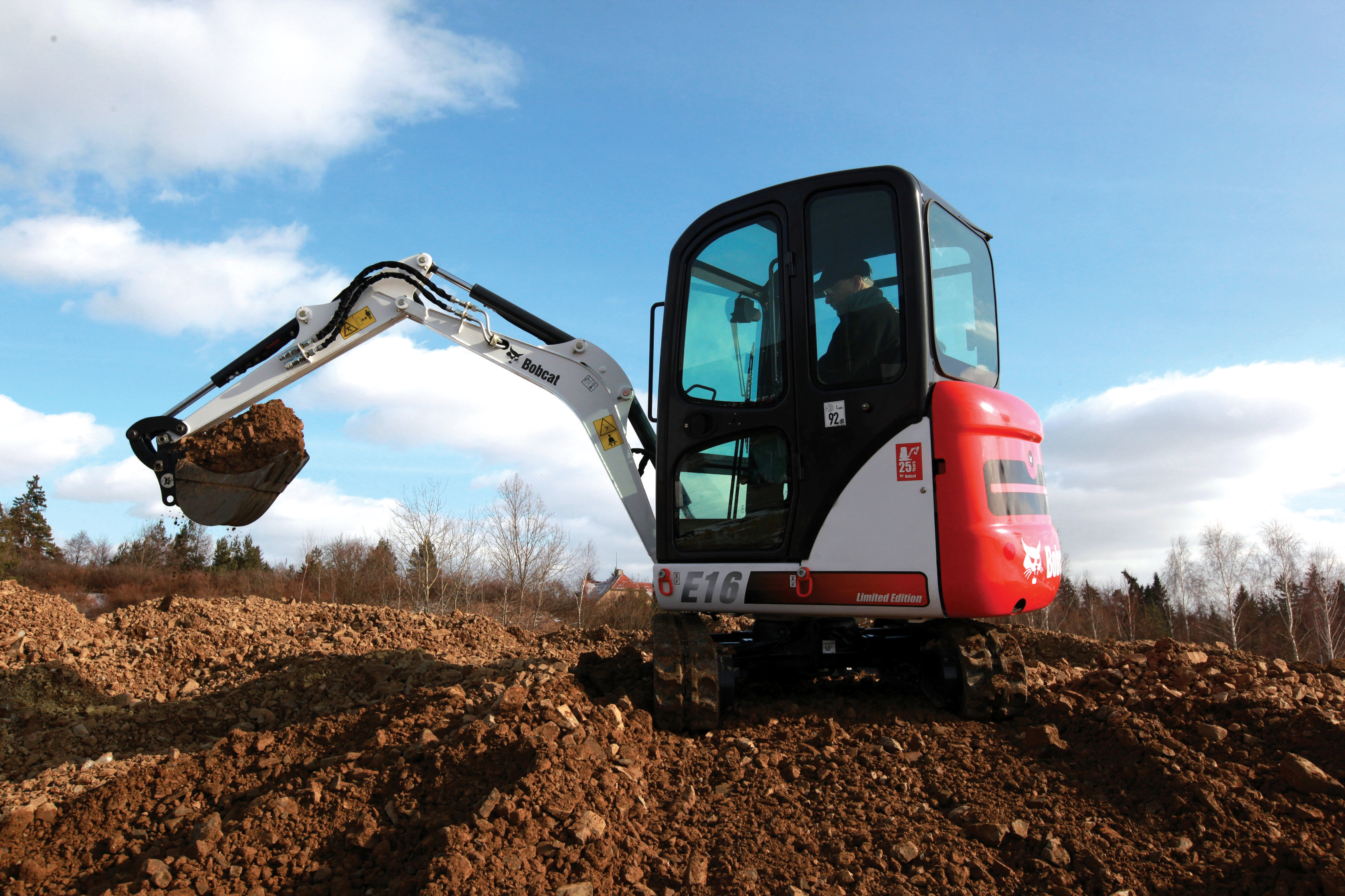 A new limited edition Bobcat E16 has been launched to mark the 25th anniversary of the company’s compact excavator range Bobcat E16