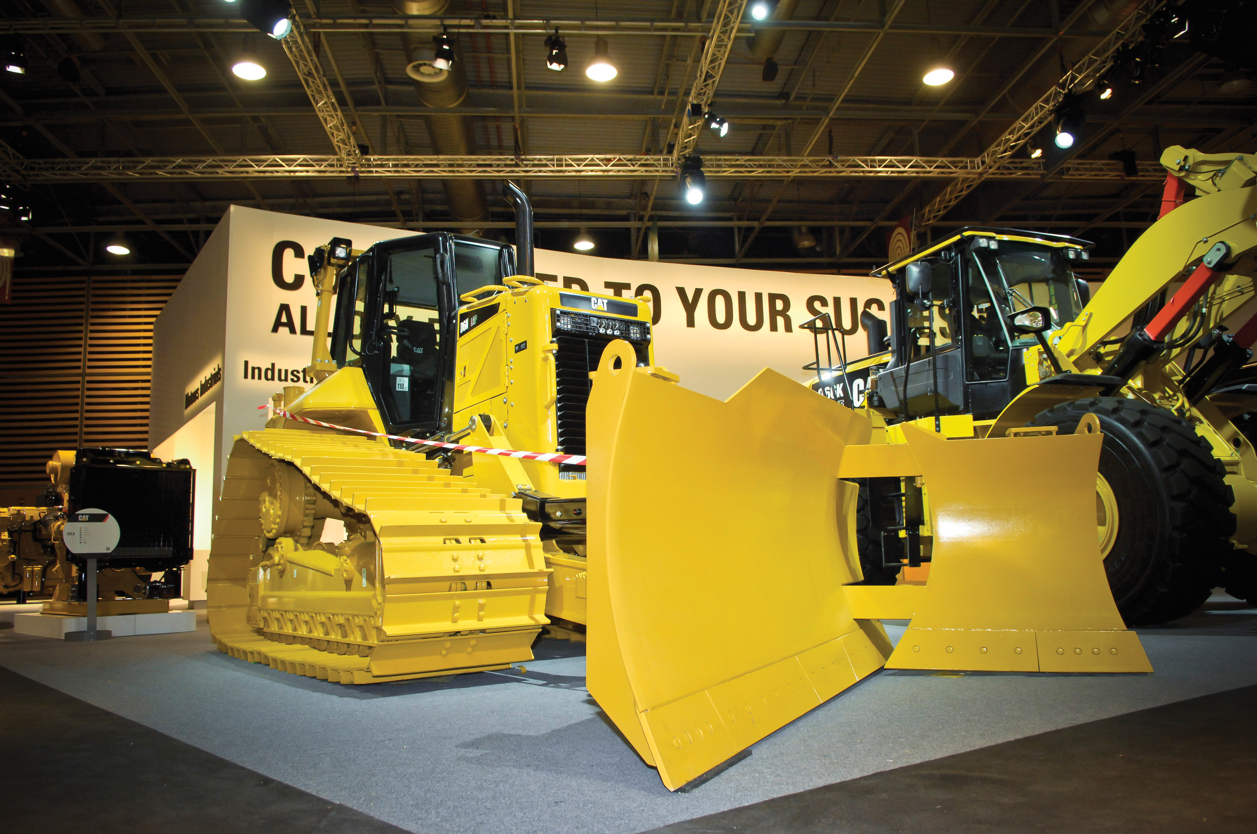 The Caterpillar D6N features ACERT technology to ensure it meets Tier 4 Interim/Stage IIIB emissions regulations Caterpillar D6N