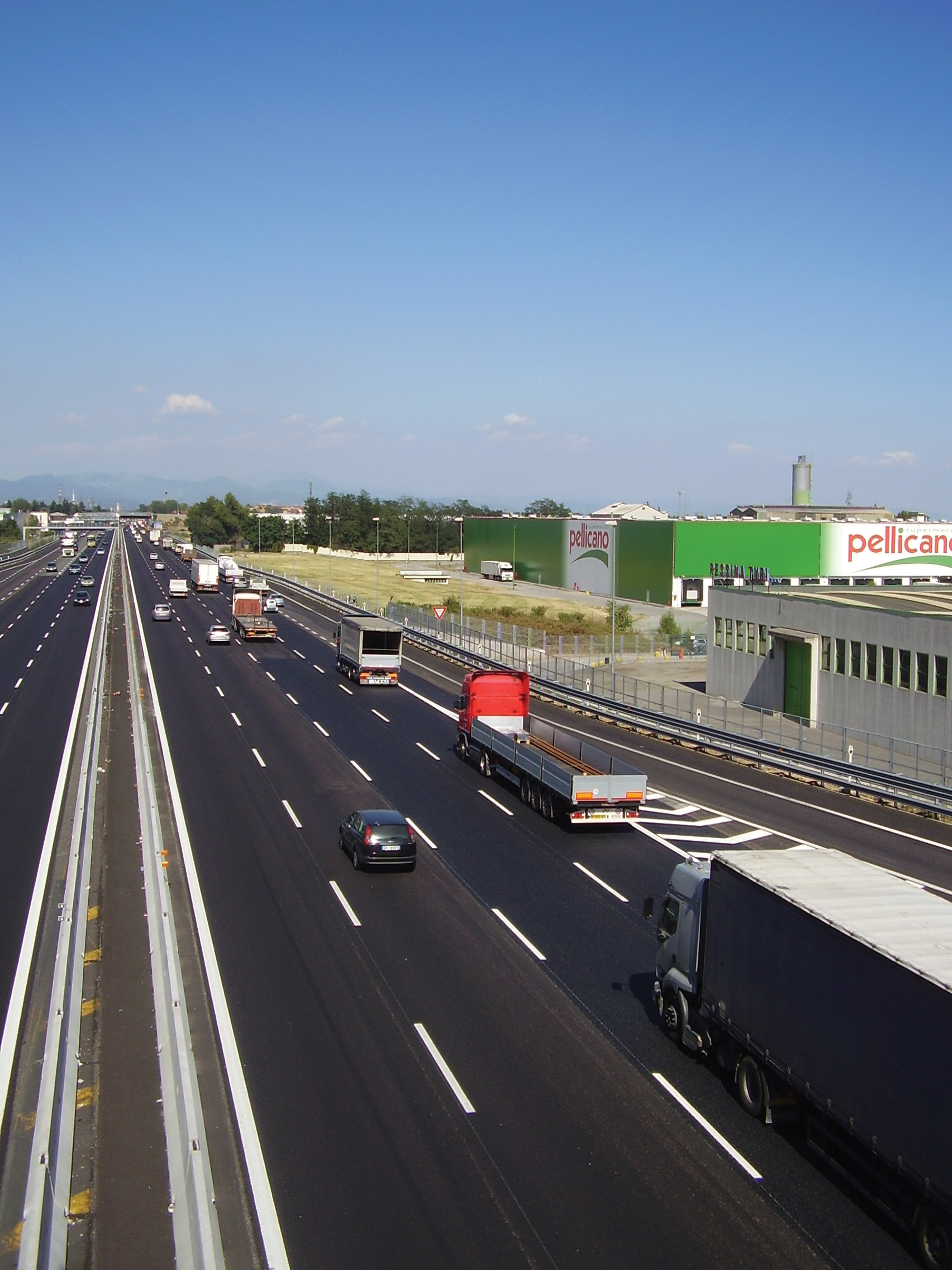 High quality highways can speed transport and ensure good traffic flow while offering road users high safety levels High quality highway