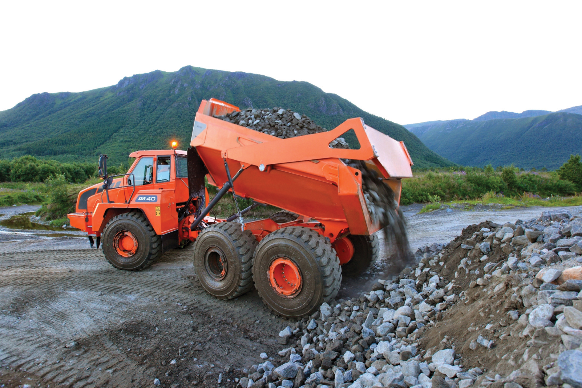 The Da30 and DA40 ADTS from Doosan offer a number of improvements that boost safety and fuel efficiency while also allowing more effective fleet monitoring DA40 ADTS from Doosan