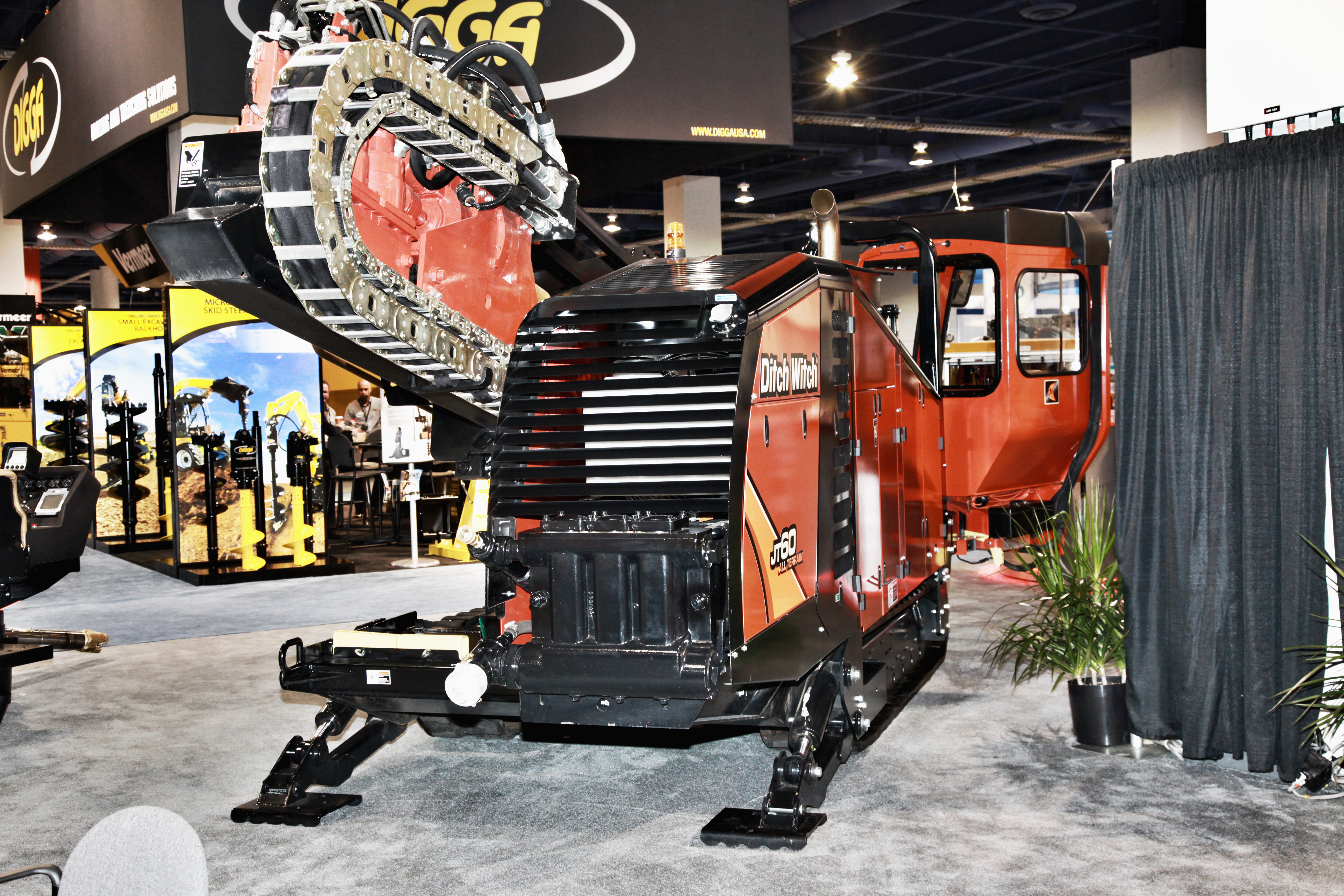 The JT60 delivers up to 12,200Nm of rotational torque Ditchwitch JT60