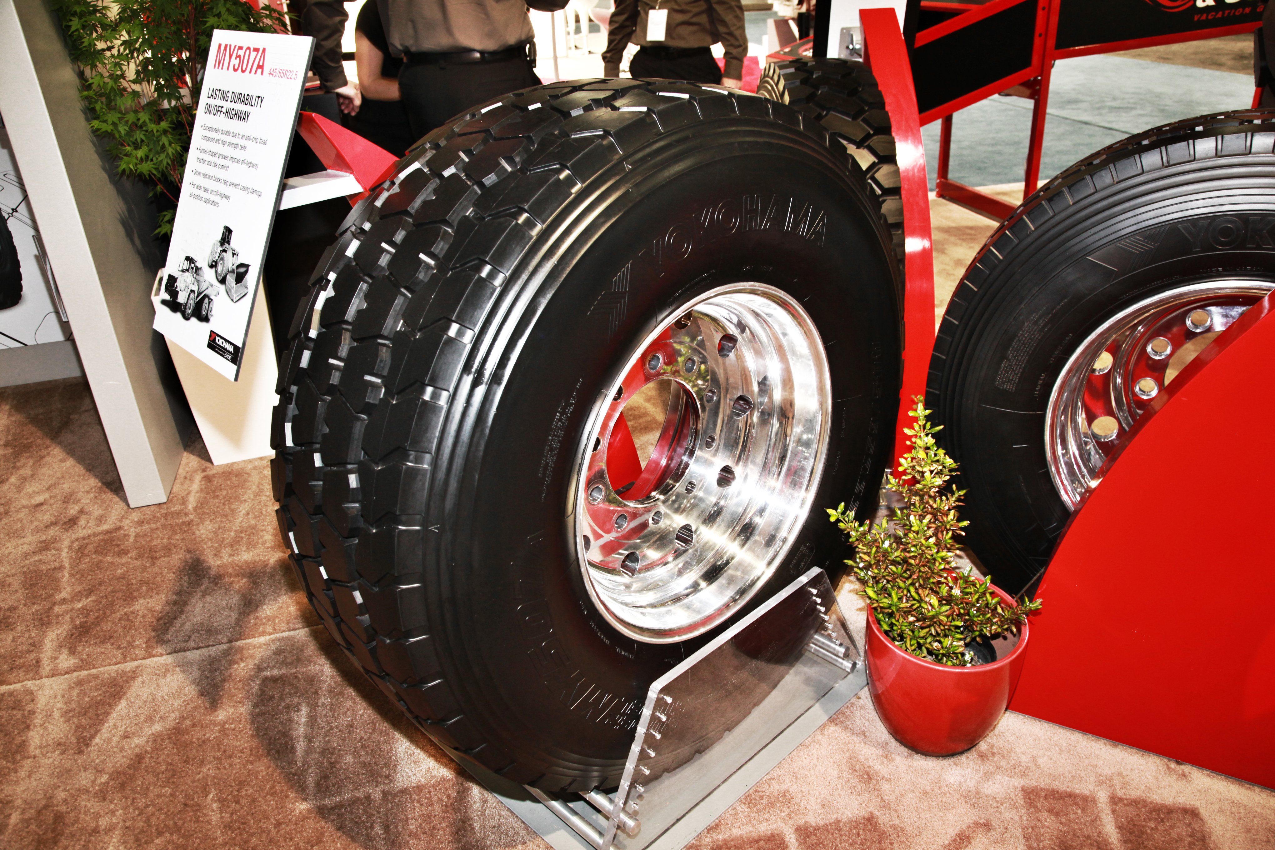 Radial E-4 Rigid truck tyre from Yokohama Yokohama tyre range