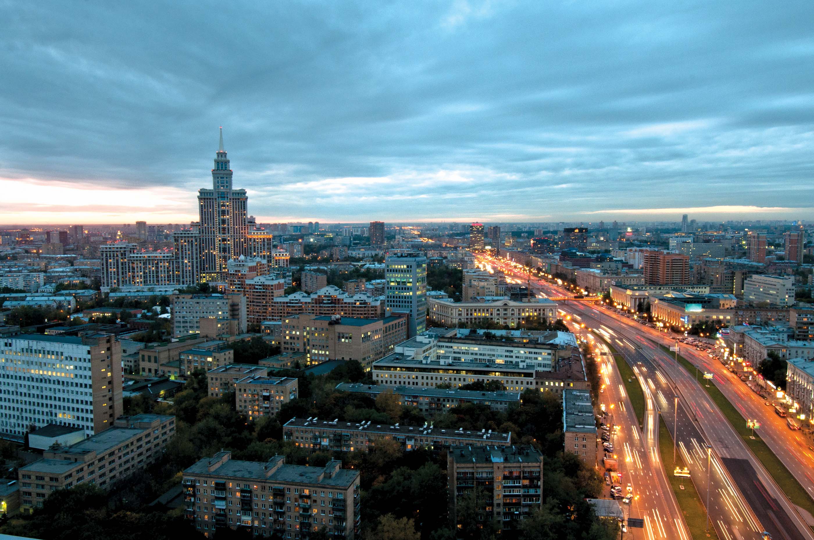 Moscow’s road network will expand further as new projects are in the pipeline, but several Russian highway projects are currently delayed due to legal complexities Moscow’s road network
