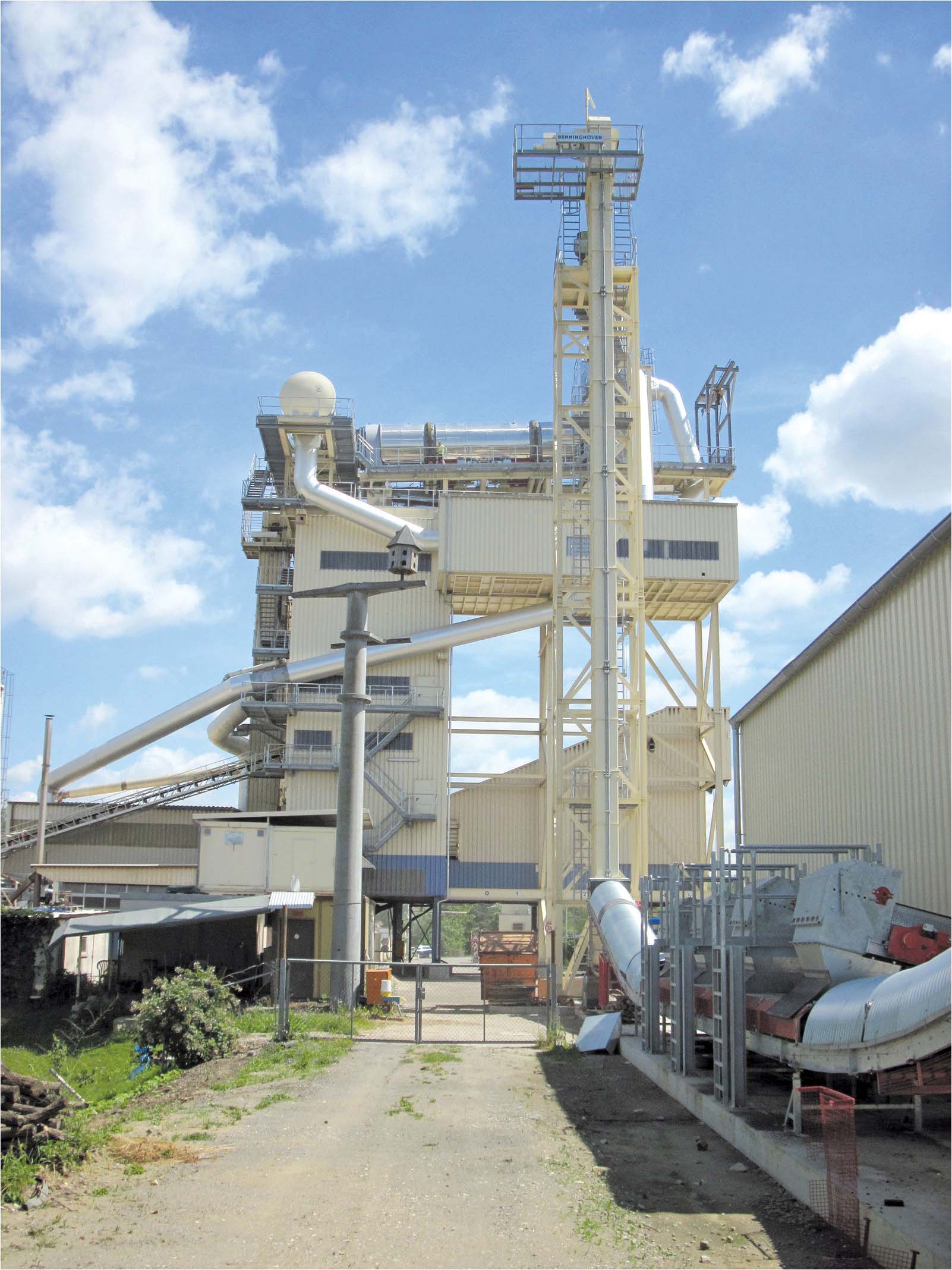 Asphalt mixing plant with the new RAP Drum systems Benninghoven RAP ashapt plant