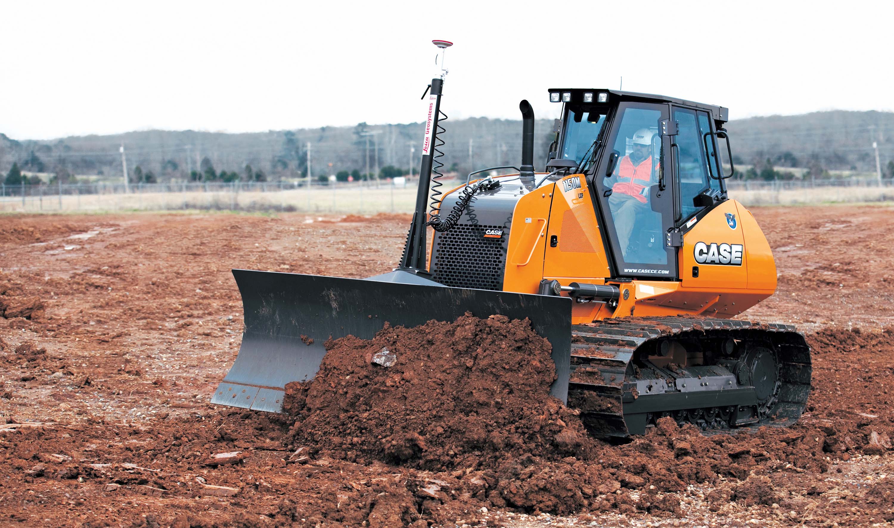 CNH Industrial is now offering earthmoving equipment from its range with machine control technology from Leica Geosystems CASE 1150M with_Leica_Geosystems