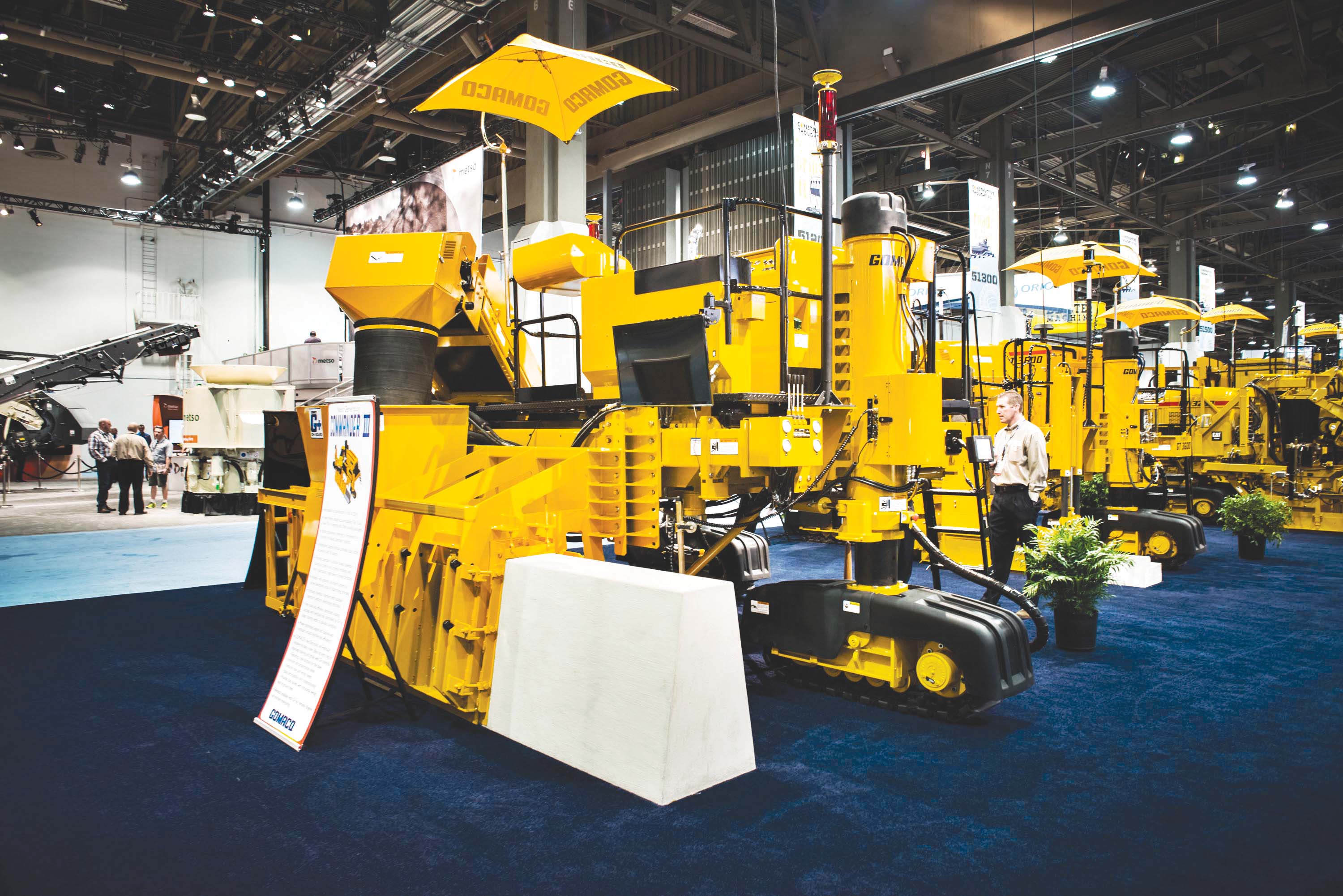 GOMACO continues to widen the range of capabilities for its highly successful and versatile Commander III paver GOMACO versatile Commander III paver