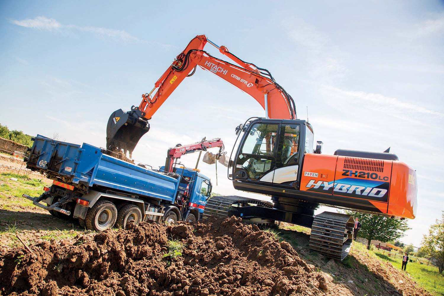 Hitachi has supplied its first hybrid excavator in Europe
Hitachi Hybrid