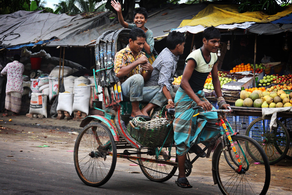 Bicycle rickshaws are still a common sight in towns and cities in Bangladesh (© Tomi Tenetz | Dreamstime.com)