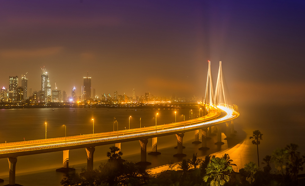 Mumbai’s traffic woes are being addressed with the construction of new links © Narayankumar, Dreamstime.com