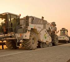 Hamm single drum roller 