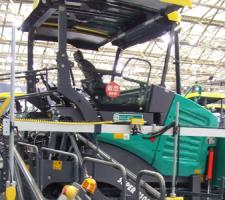 Vögele Super 2100-3L paver 