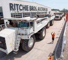 heavy bidding at auction for Large equipment 