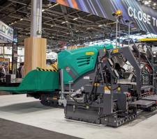 Super 800 paver from Vögele