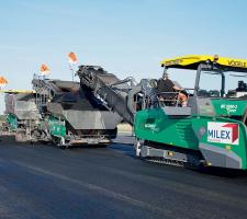 Vögele SUPER 2100-2 pavers