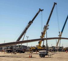 Lifting the pipeline with Volvo CE machines 