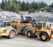 Volvo autonomous wheeled loader 