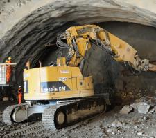 Caterpillar 328D LCR