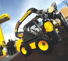 New Holland 200-Series