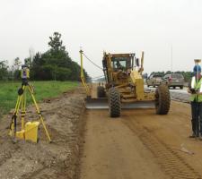 timble gps tool aiding workers