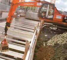 Hitachi ZX225USRLC-3 