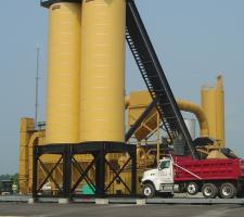 ADM’s stationary and self-erect storage silos 