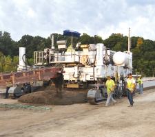 Guntert & Zimmerman S850 paver 