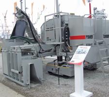 5700-C compact slipformer from Power Curbers