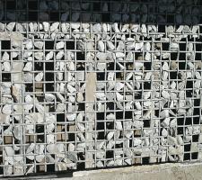 Pegging - Traditional Woven Wire