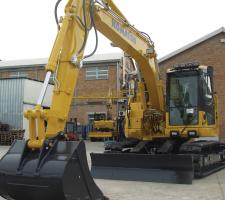 Komatsu’s new PC138 midi excavator 