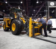 John Deere now offers two hybrid wheeled loaders