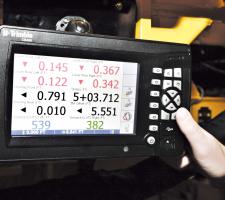 GOMACO offers stringless paving technology Trimble 