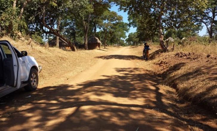 Louis Berger is assisting with the modernization of the 350-kilometer-long, narrow and unpaved carriageway that crosses the Tete province in Mozambique. Louis Berger is assisting with the modernization