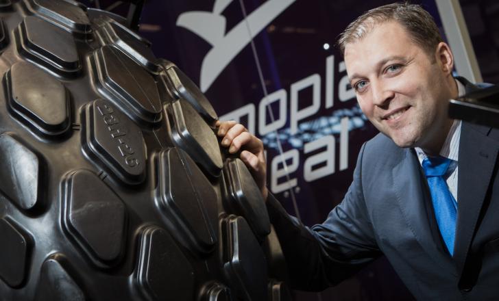 Ferreol Tournebize, market development manager construction tires EMEA, Camoplast Solideal Camoplast Solideal Ferreol Tournebize-6