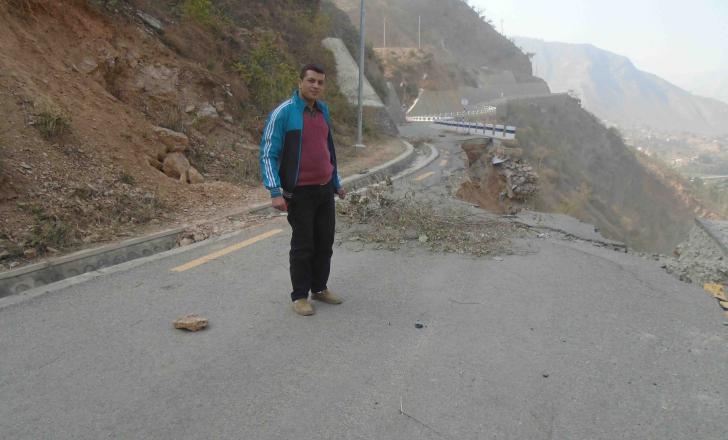 A stretch of Nepal’s BP Highway has collapsed Nepal’s collapsed Highway