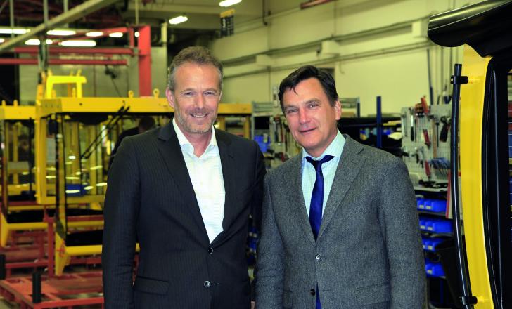 Ralf Junker (left) is taking over as president of BOMAG from Jörg Unger (right) who becomes president of the entire FAYAT Road Equipment Division Ralf Junker BOMAG