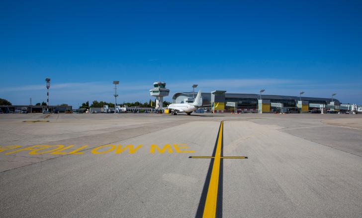 Dubrovnik Airport runways: waiting for 247,000 tonnes of asphalt and 58,000m³ of concrete Dubrovnik Airport