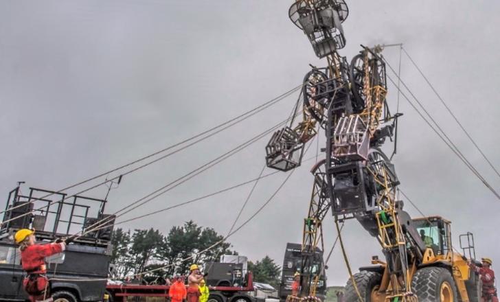 A Volvo-driven thing: the 11m-tall Man Engine April 2018-UK-HillheadManEngine-1.jpg