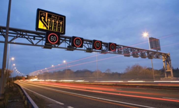 Manchester’s smart motorway M60 goes live JulyAug 2018-UK-ManchesterSmart-EUROnews.jpg