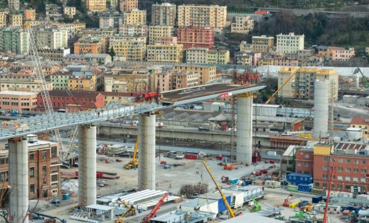 In total, 19 spans will eventually cradle a continuous steel deck (photo courtesy Salini Impregilo/PerGenova)
