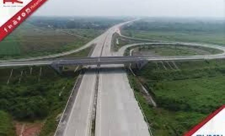 The Trans-Sumatra Toll Road project will boost the economy of the region image © courtesy of PT Hutama Karya