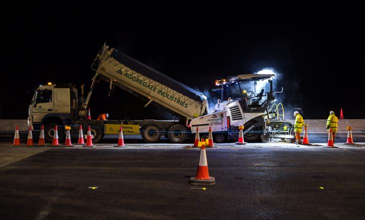Aggregate Industries was able to complete its paving works on the M23 a full six months ahead of schedule